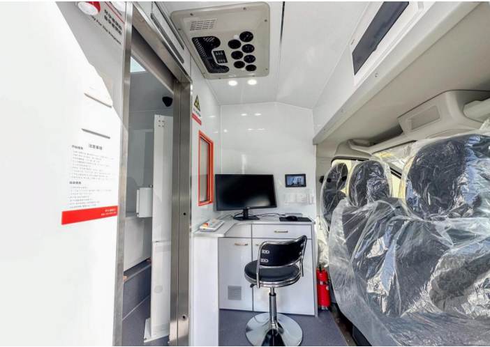 公衛(wèi)DR車-DR體檢車移動(dòng)式DR拍攝服務(wù)圖片4 公衛(wèi)DR車-DR體檢車移動(dòng)式DR拍攝服務(wù)圖片4